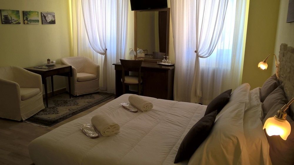 Sant'Omobono Imagna Hotel Villa Delle Ortensie מראה חיצוני תמונה
